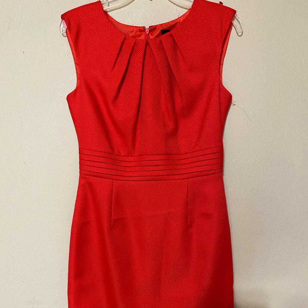 NEW/ Tahari Dress size 4